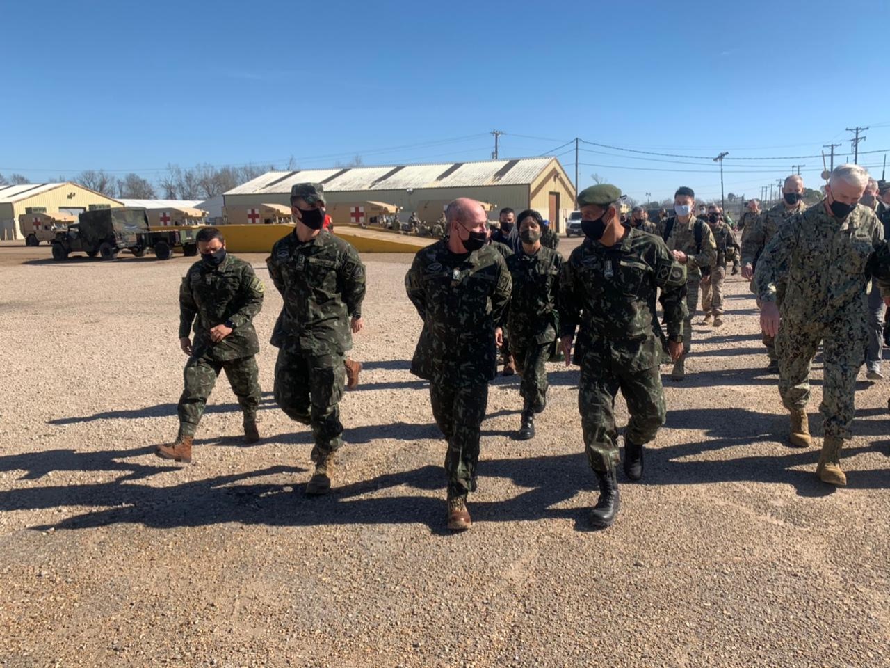 Tropa do Exército Brasileiro se prepara para atividade internacional -  DefesaNet