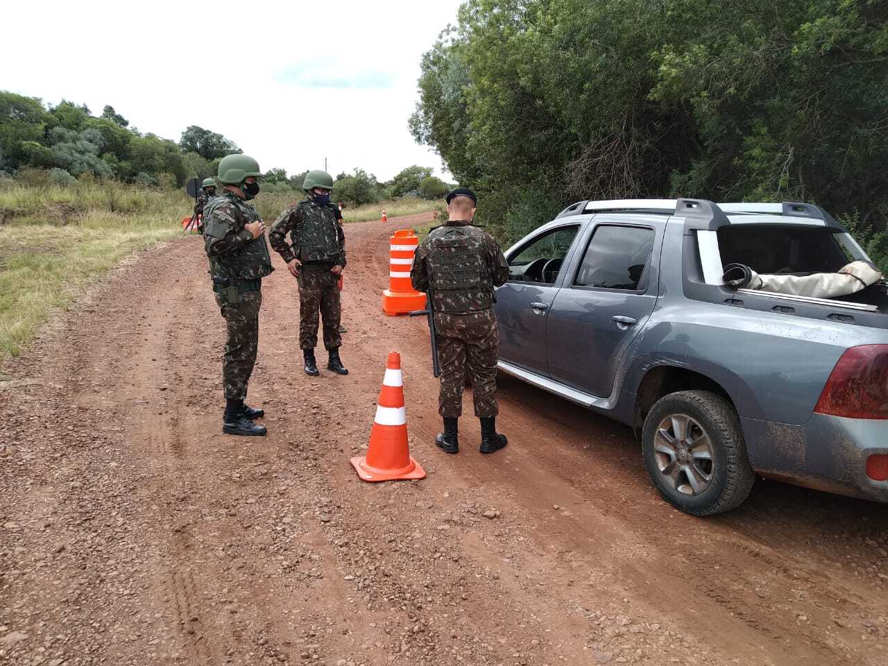 Exército participa de ação de combate a crimes na fronteira Oeste