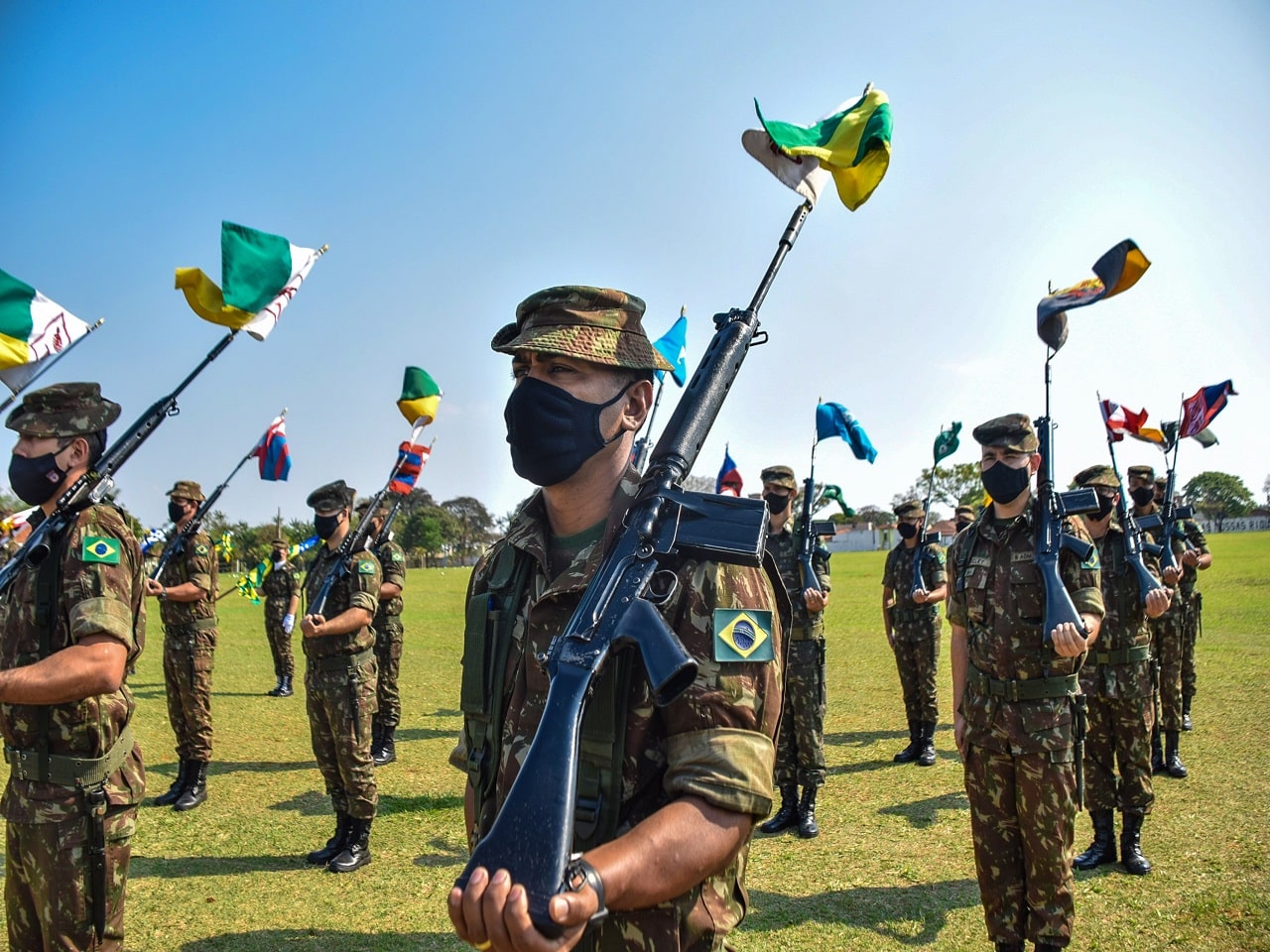 Comandante do Exército visita Forte Pantanal - DefesaNet