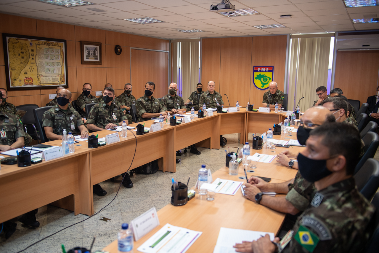 Adjunto de Comando - Exército Brasileiro