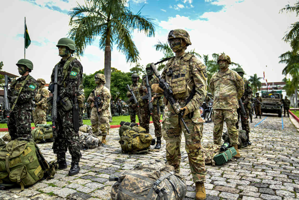 A convite do Brasil, tropas dos EUA participarão de