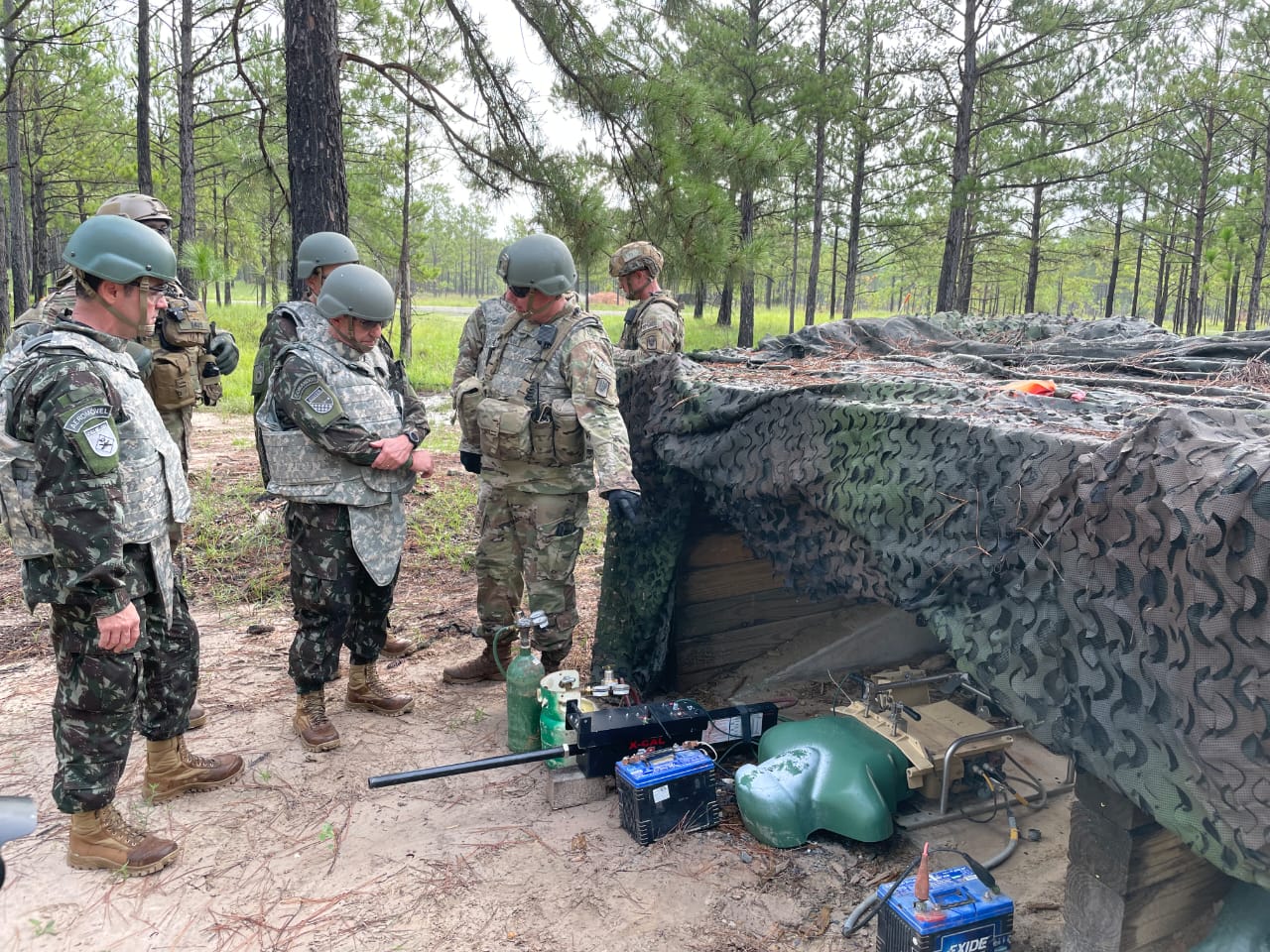 Tropas do Exército Brasileiro se preparam para exercício conjunto com EUA -  Dialogo Americas