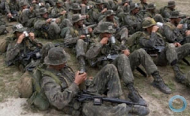 Defesanet Sof Cigs Modelo No Mundo Curso Faz Soldados Virarem Guerreiros Ligue o ferro de solda à tomada; curso faz soldados virarem guerreiros