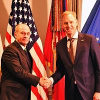 BR – US:  Defense Officials Look to Build on Military-to-Military Partnership