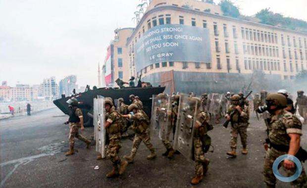 Viatura blindada Guarani em operação de Segurança Interna no Líbano