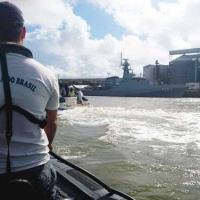  NPaOc “Araguari” fiscaliza o cumprimento das normas e leis atinentes à segurança do tráfego aquaviário e à salvaguarda da vida humana no mar
 